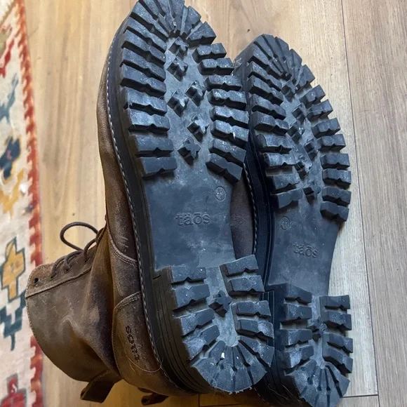 Taos Brown Leather Boots - Picture 6 of 8